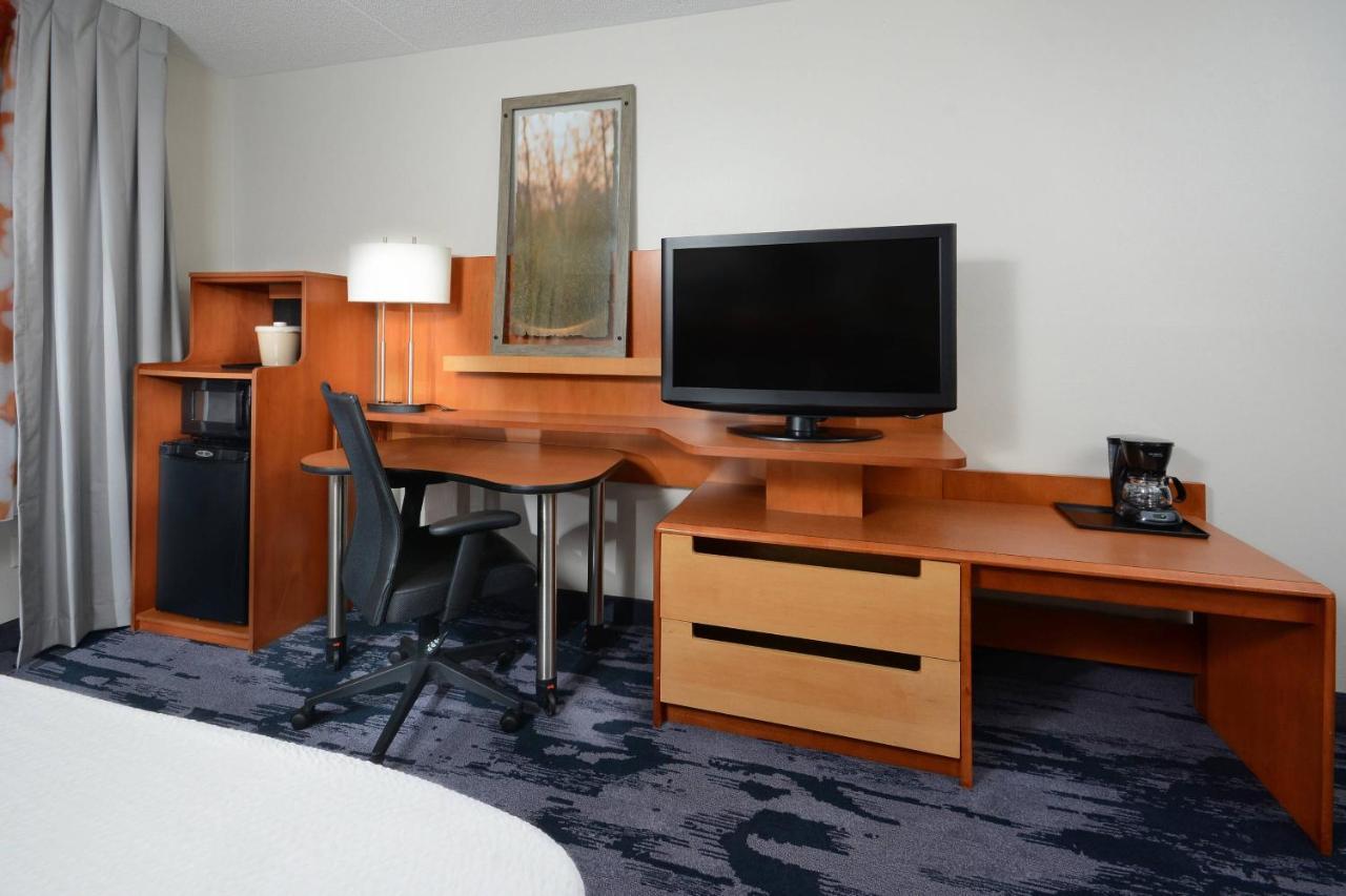 Fairfield Inn & Suites By Marriott Charlottesville North Exterior foto